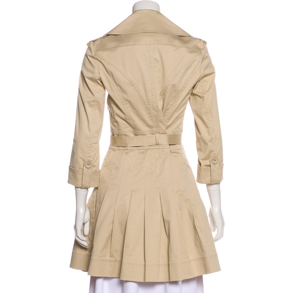 HOST'S PICK. NWOT Diane Von Furstenberg Women's Trench Coat US 4 - Picture 3 of 16